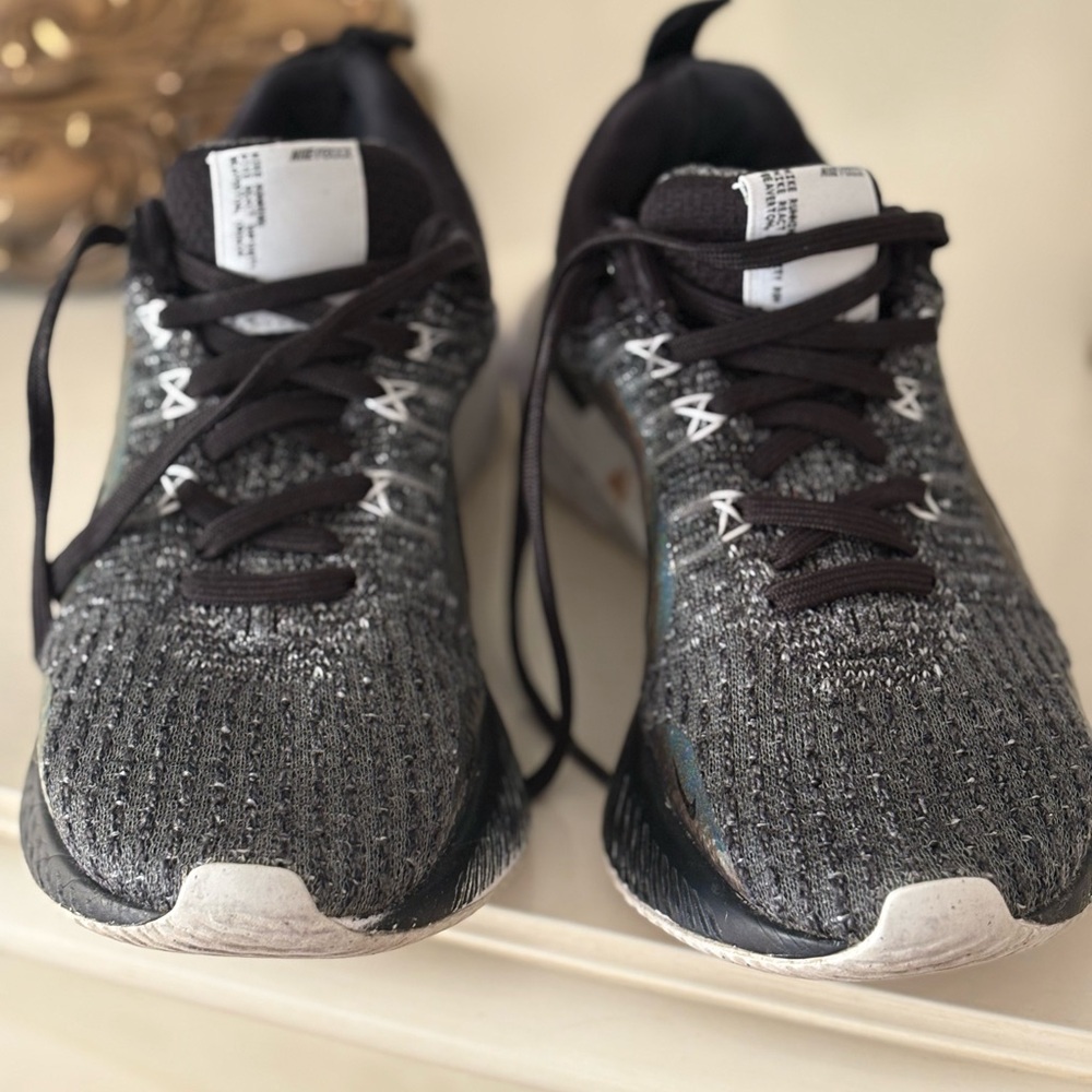 Nike React Infinity Black And White Sneakers Size… - image 2